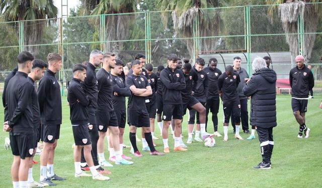 Adanaspor, Sakaryaspor maçı hazırlıklarına başladı