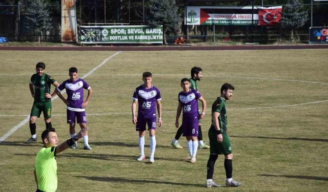 Afyon’da Süper Amatör Lig’de gergin maç