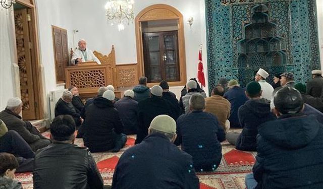 Afyonkarahisar’da ‘sabah namazı’ buluşmaları sürüyor