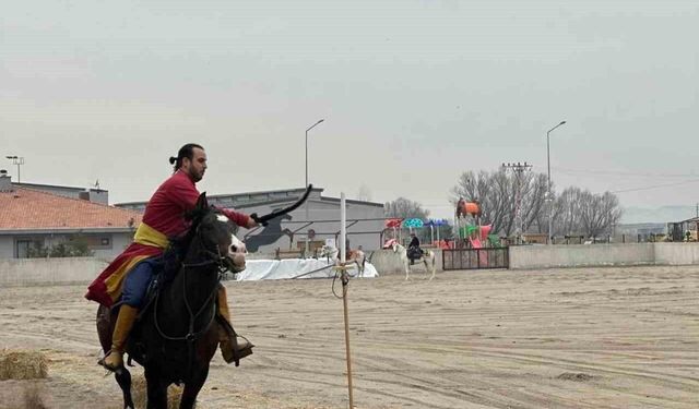 Atlı Savaş Sanatları Müsabakaları’nda en çok madalyayı Kayseri takımları aldı