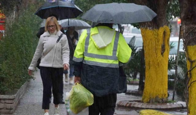 Aydın’da beklenen yağış başladı