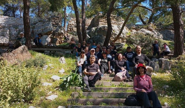 Aydınlı doğaseverler, Bodrum’un arka bahçesini gezdi