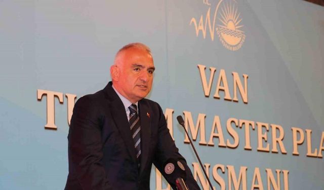 Bakan Ersoy: “Van artık Avrupa Festivaller Birliği üyeliğine kabul edilen ve bu festivalimize ev sahipliği yapacak şehirlerimizden biridir”