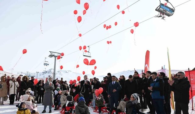 Bakan Göktaş: "Özgür ve güçlü bir toplumun temeli ancak çocukların özgün ve nitelikli yetiştirilmeleri ile mümkündür"