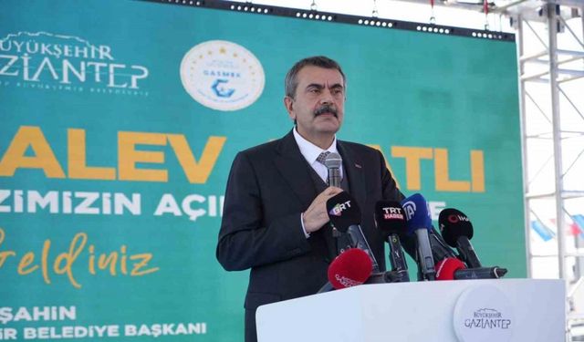 Bakan Yusuf Tekin: "Bu merkez, Alev Alatlı misyonunun ve düşüncelerinin hayata geçmesine katkı sağlayacak"