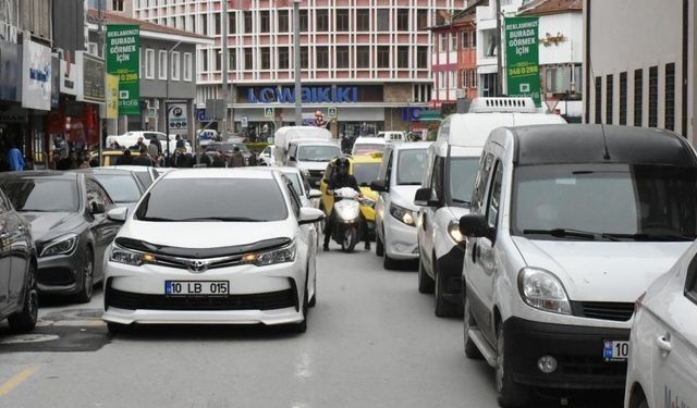 Balıkesir’de şubat ayında araç sayısı 594 bin oldu