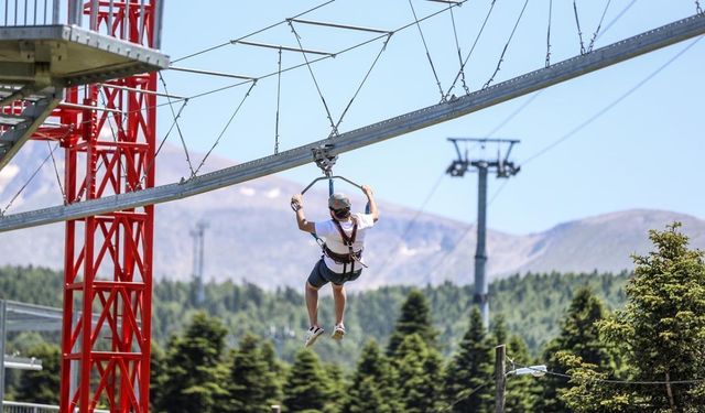 Başkan Atlı yeni dönemde Babadağ’a Adrenalin Parkı kazandıracak