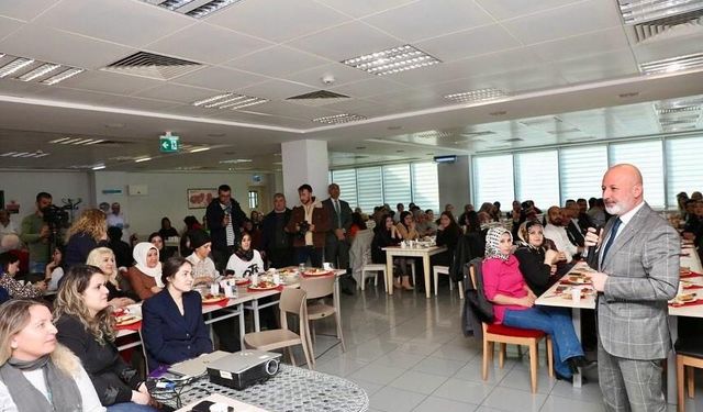 Başkan Çolakbayrakdar, “Kadınlar bir gün değil, her gün kıymetlidir”