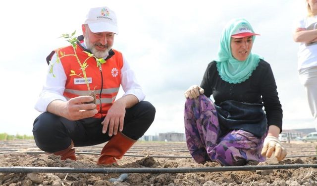 Başkan Çolakbayrakdar, “Projelerimizde kadınlara, her zaman pozitif ayrımcılık yapıyoruz”