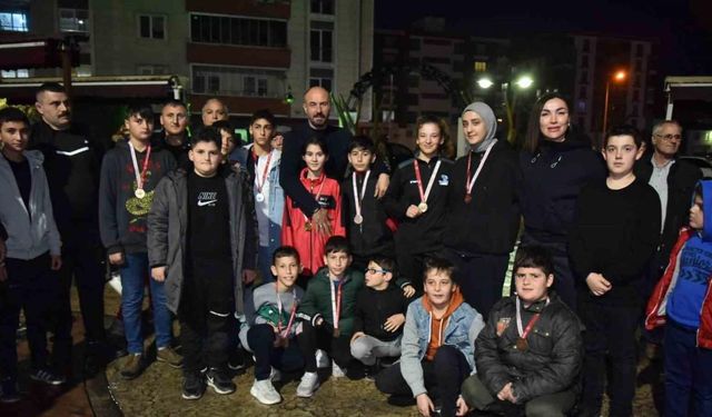 Başkan Togar: “Tekkeköy’e sporda, sanatta, turizmde altın çağını yaşatacağız”