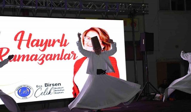 Binlerce Bozkurtlu aynı sofrada orucunu açtı