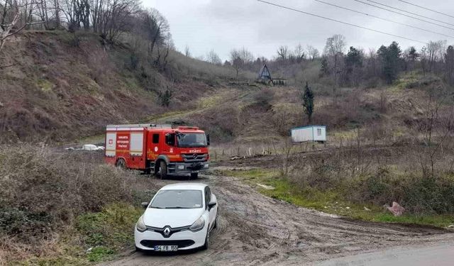 Bungalov evin bitişiğindeki kazan dairesinde yangın çıktı