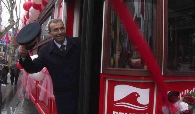 Burası İstiklal Caddesi değil, Pendik Gazipaşa Caddesi