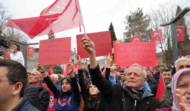 CHP Genel Başkanı Özel: "Esas beka sorunu Türkiye’nin gençlerinin dünyanın başka ülkelerinde hayat kurmasıdır"