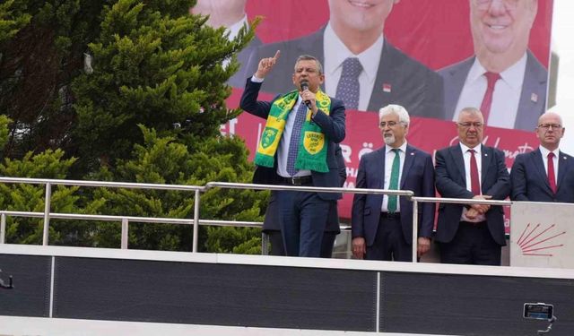 CHP Genel Başkanı Özgür Özel belediye başkan adayları için destek istedi