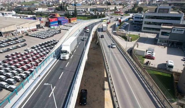 Darıca Osmangazi ilave köprüsü trafiğe açıldı