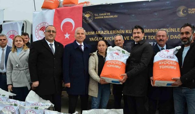 Denizli’de 590 üreticiye 20 ton tohum dağıtıldı