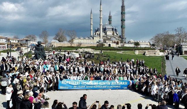 Edirne’ye 2 bin kadın aynı anda ayak bastı