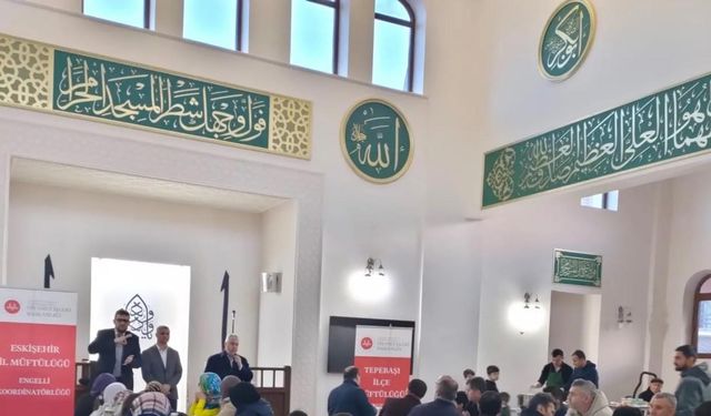 Engelli vatandaşlar Engelsiz Camii’nde bir araya geldi