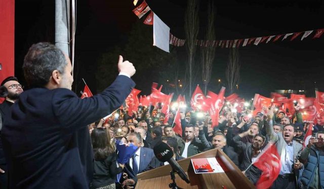 Erbakan: “Yüzde 20 oy alıp, 94 ruhunu yeniden hayata geçireceğiz”