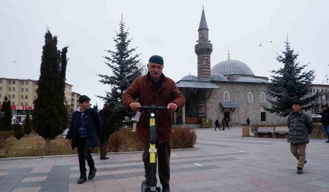 Erzurum’da scooterlar yollara çıktı, ihtiyarlar scooterı sevdi