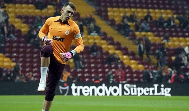 Fernando Muslera’dan Süper Lig’de 4. kez ’dalya’