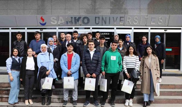 Gaziantep SANKO Üniversitesi öğrencileri bilgilendiriyor