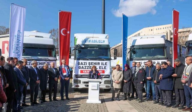 Gaziantep’te 5 tırdan oluşan insani yardım filosu Gazze için yola çıktı