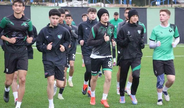 Gençlerbirliği’ni elinden kaçıran Denizlispor’da gözler Bayrampaşa maçına çevrildi