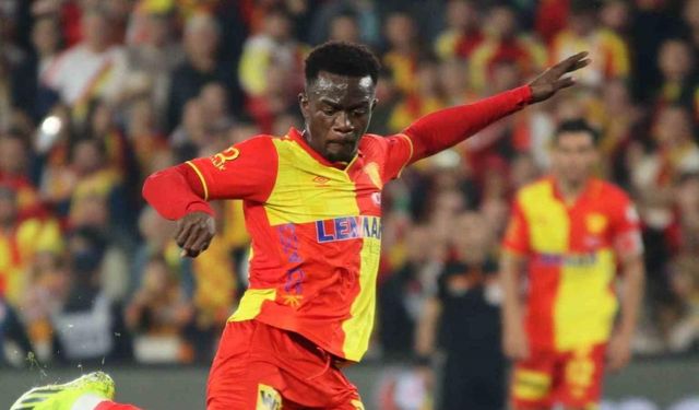 Göztepe’de Dennis, ilk 11’e yerleşti