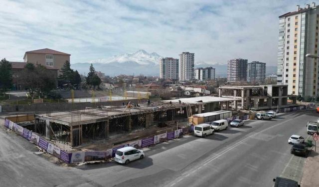 Gültepe’nin cami, Kur’an kursu ve aile sağlığı merkezi hızla yükseliyor