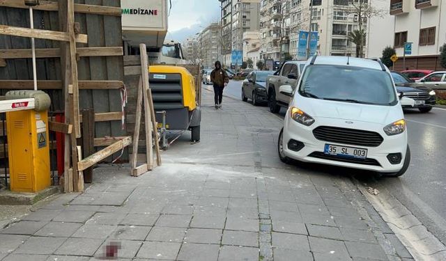 İzmir’de başına sıva parçaları düşen yaşlı adam hastanelik oldu