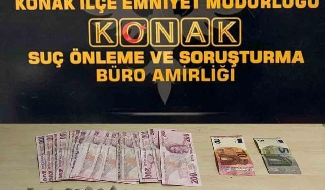 İzmir’de iki ayrı adrese uyuşturucu operasyonu