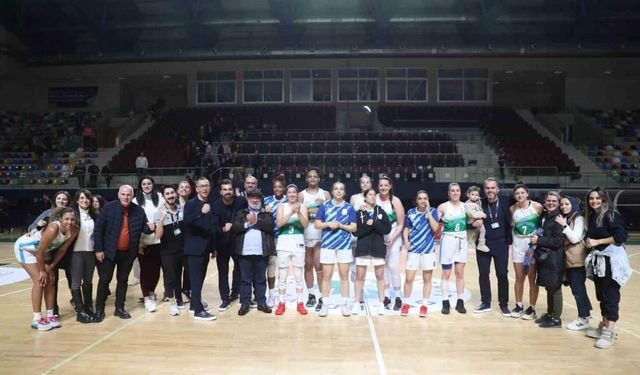 İzmit Belediyespor Kadın Basketbol, play-off turunda Galatasaray ile eşleşti