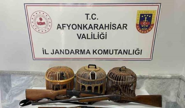 Jandarma kaçak avcıları suçüstü yaptı