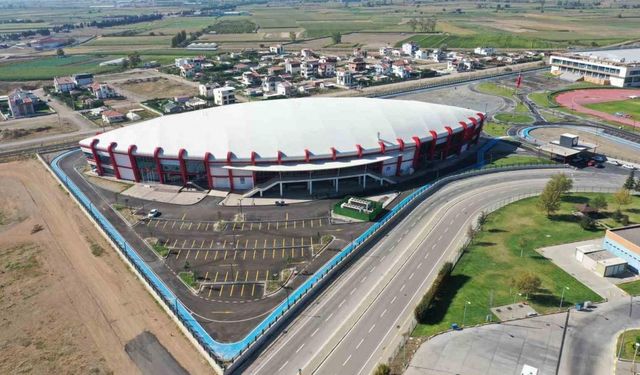 Kadınlar Voleybol 1. Ligi yarı final etabı, Balıkesir’de başlıyor