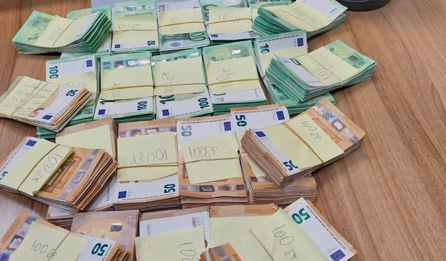 Kapıkule’den geçen 190 bin euro Bulgar gümrüğüne takılı