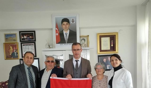 Kaymakam Ertaş, şehit ailelerini yalnız bırakmıyor