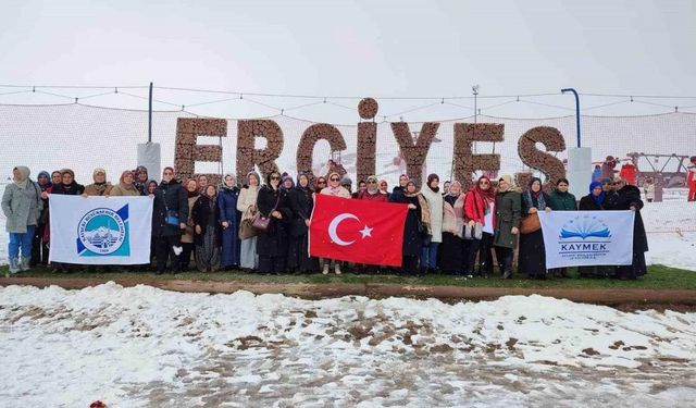 KAYMEK, Erciyes’i yakından görmeyen kursiyerlerini zirvede buluşturmaya devam ediyor