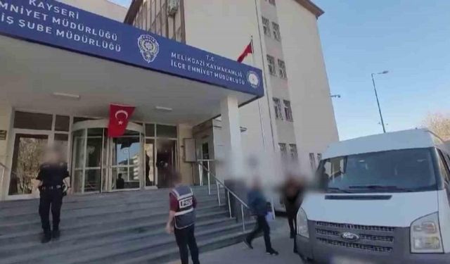 Kayseri’de aranması bulunan 20 şahıs yakalandı