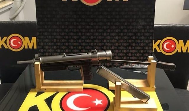 Kayseri’de nadir bulunan otomatik tabanca ele geçirildi