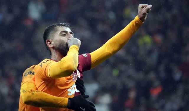 Kerem Demirbay kariyerinde ilk kez hat-trick yaptı