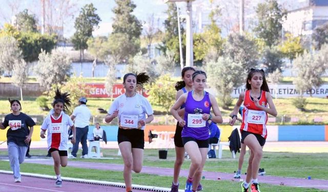 Kır Çiçekleri, Mersin şampiyonu oldu