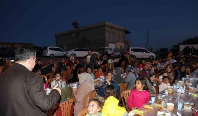 Kırsaldaki vatandaşlar iftarda bir araya geldi