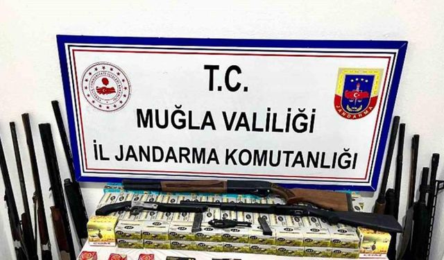 Köyceğiz’de çok sayıda silah ve mermi ele geçirildi