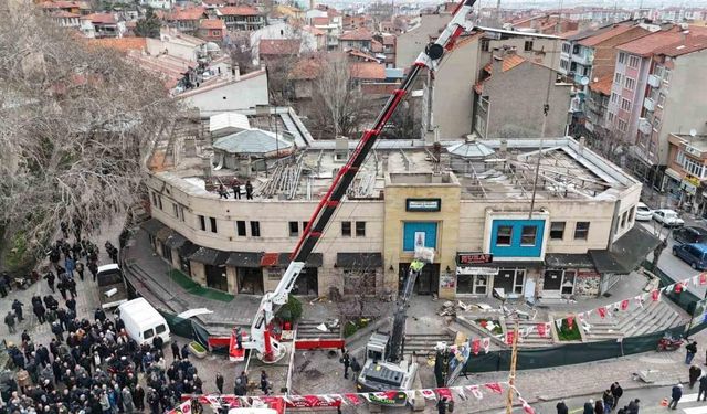 Kütahya Ulu Camii’nin önü açılıyor