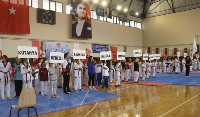 Kuyucak’ta Taekwondo rüzgarı esti