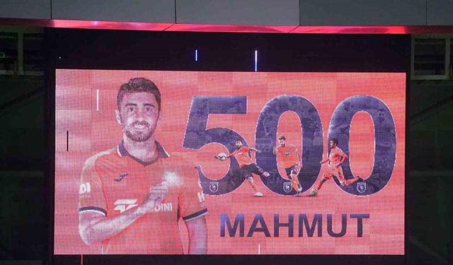 Mahmut Tekdemir, Başakşehir formasıyla 500. maçına çıktı