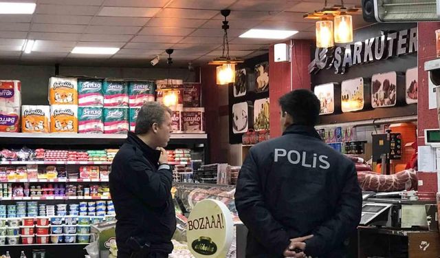 Markette elini kıyma makinesine kaptırmıştı: Eli ameliyatla kesildi