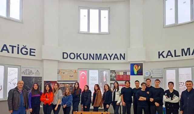 Matematik müzesini bir haftada 475 öğrenci ziyaret etti